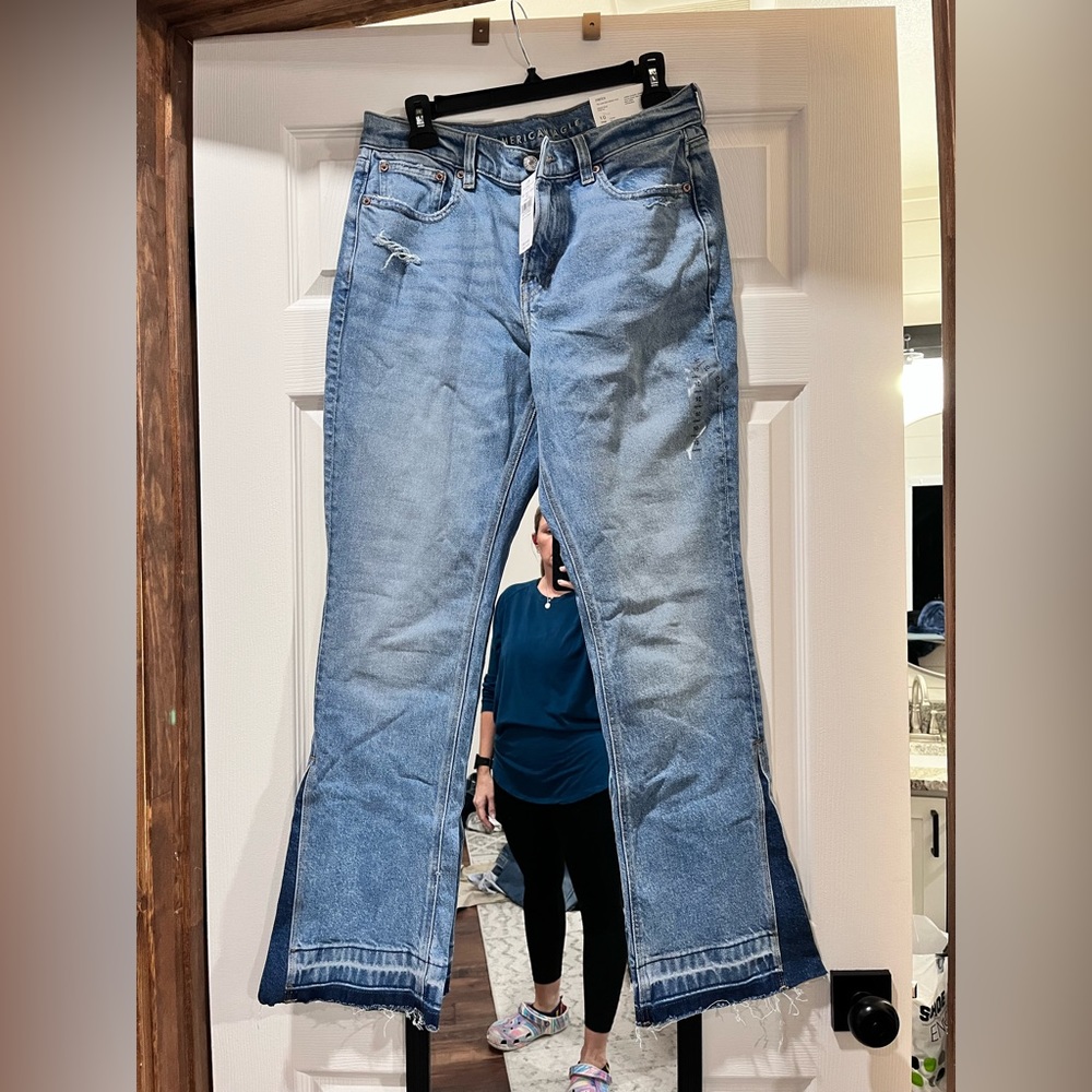 American Eagle ‘90’s Low Rise Skinny Kick Jeans